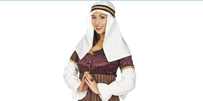 Mergaitė arabų kostiume