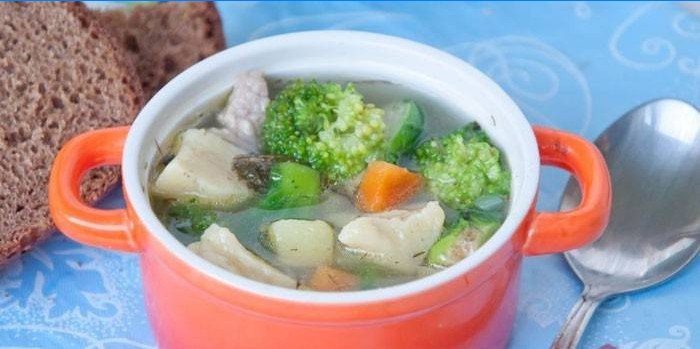 Brokolių daržovių sriuba