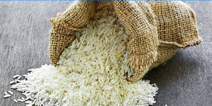Ilgo grūdo ryžiai maiše