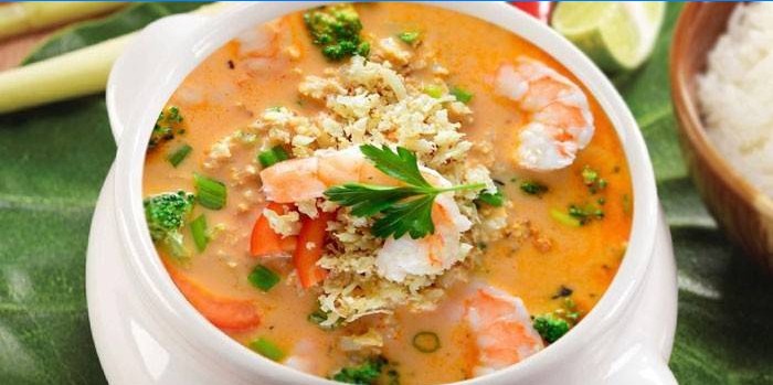 Jūros gėrybių ir ryžių sriuba