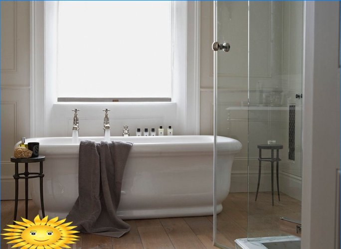 Jei vonios kambaryje yra langas - dizaino variantai