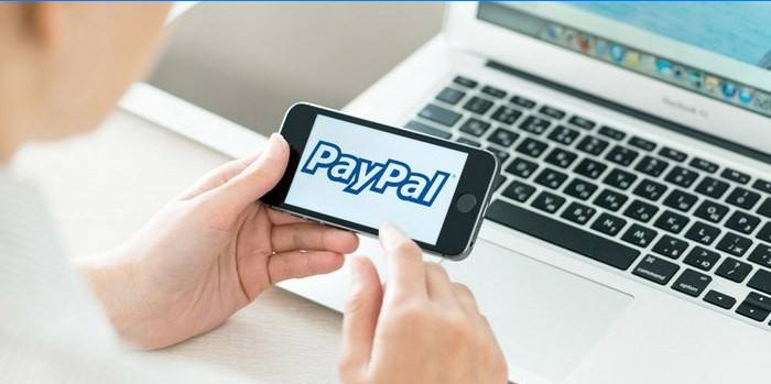 „PayPal“ sąskaitos papildymas per vidinę sistemą