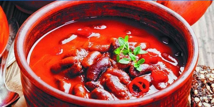 Pupelių pomidorų sriuba