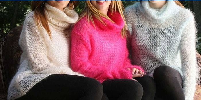 Merginos moherio megztiniuose