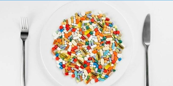 Tabletes ant lėkštės