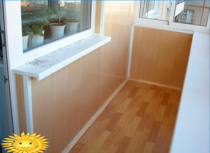 Balkonų izoliacija: kaip apšiltinti grindis
