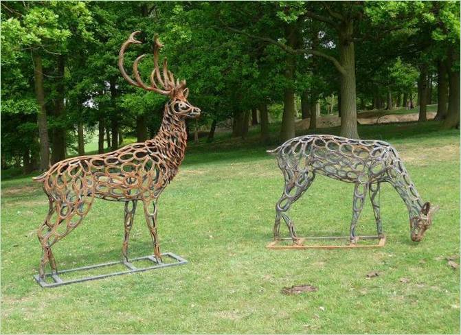 Tomo Hilo skulptūra "Arklio batas