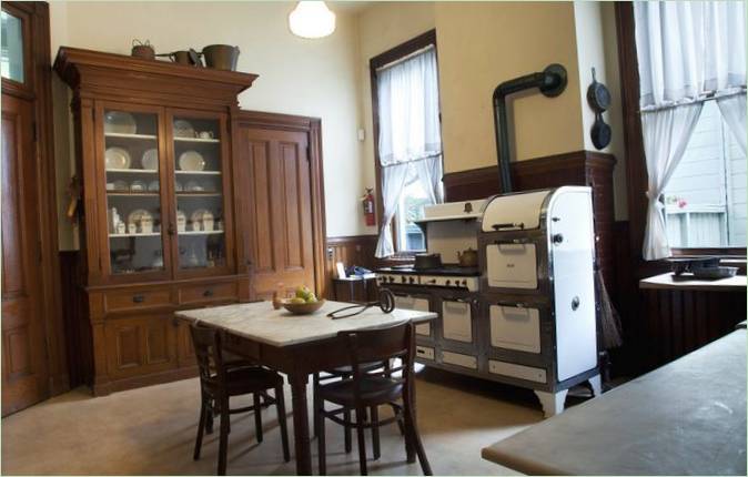 Haas-Lilienthal namo virtuvės interjeras