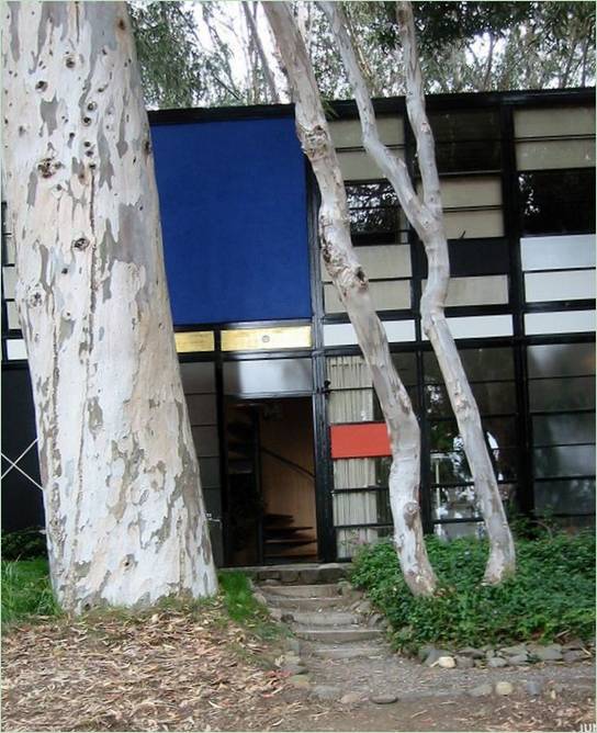 Pagrindinis įėjimas į "Eames House